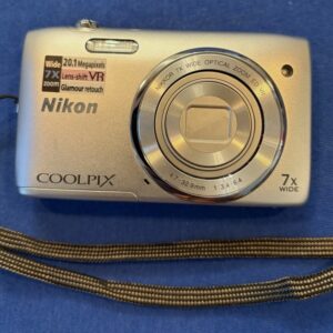 Camara digital PARA REPARAR O REPUESTOS - NIKON COOLPIX S3500